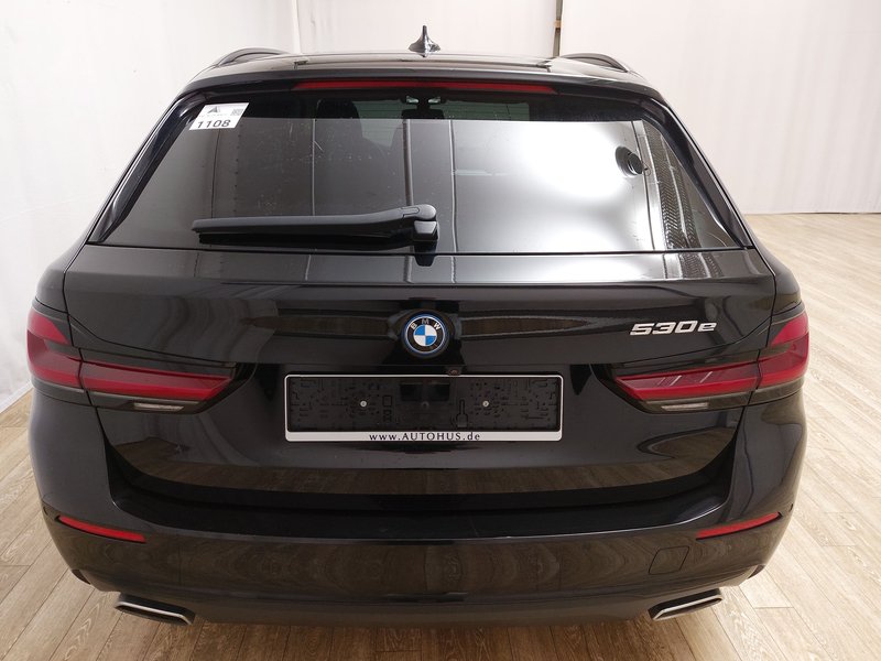BMW 530e Touring automatik • ACC • električna vrata prtljažnika — 14