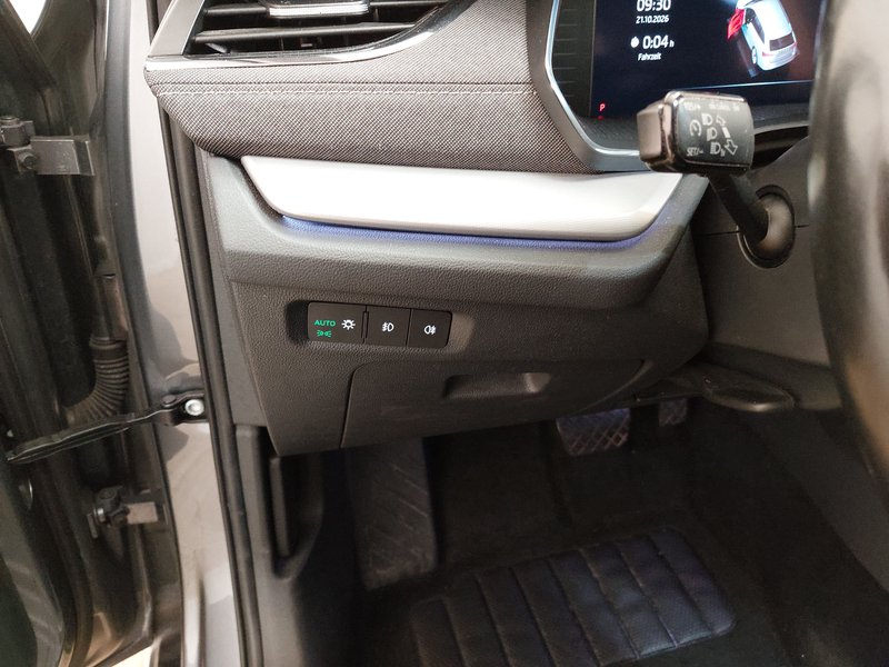 Škoda Octavia Combi 2.0 TDI automatik Style • HUD • Full LED — 7