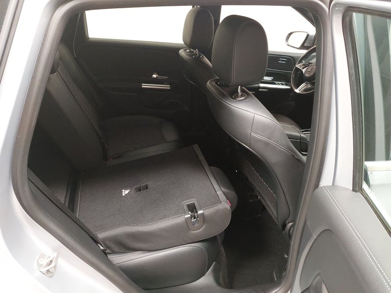 Mercedes-Benz B 200 d Progressive automatik • el. vrata prtljažnika • LED — 11