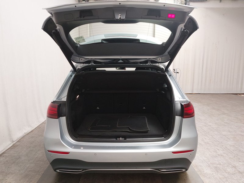 Mercedes-Benz B 200 d Progressive automatik • el. vrata prtljažnika • LED — 15