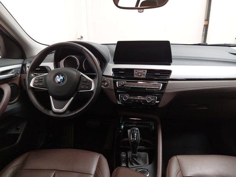 BMW X2 xDrive20d automatik Advantage • ACC • el. peta vrata — 19