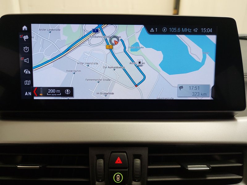 BMW X2 xDrive20d automatik Advantage • ACC • el. peta vrata — 20