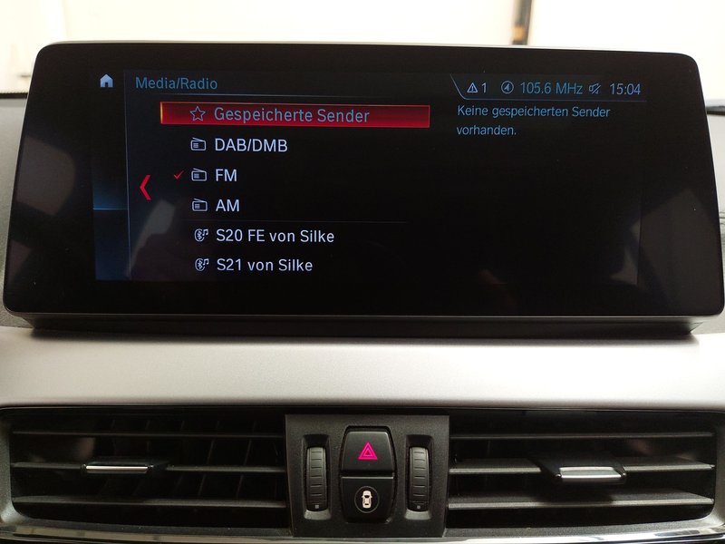 BMW X2 xDrive20d automatik Advantage • ACC • el. peta vrata — 22