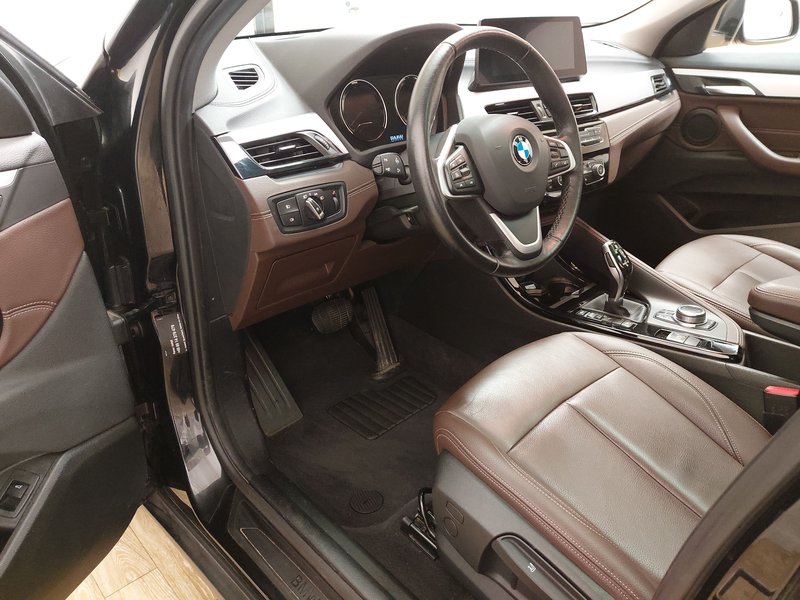 BMW X2 xDrive20d automatik Advantage • ACC • el. peta vrata — 6