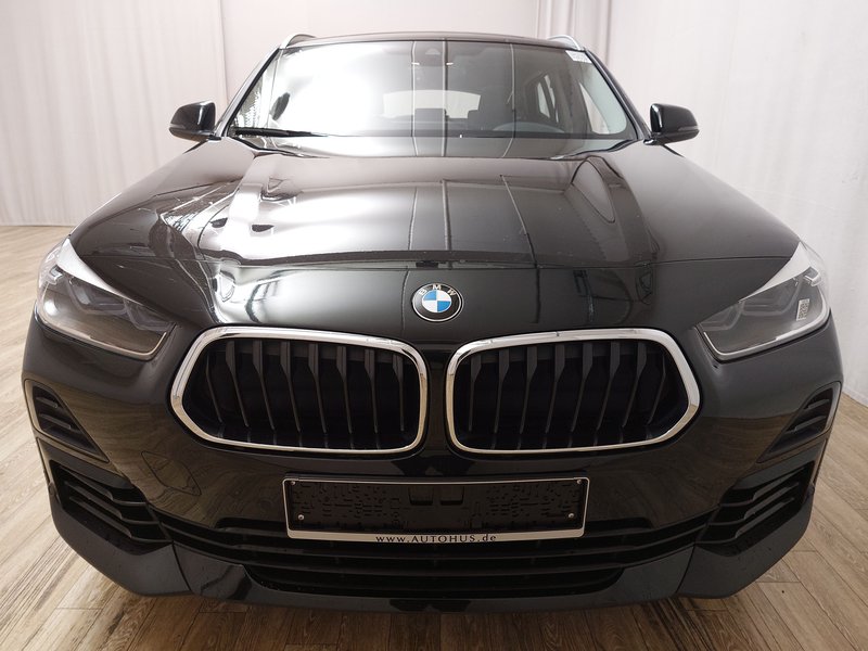 BMW X2 xDrive20d automatik Advantage • ACC • el. peta vrata — 9