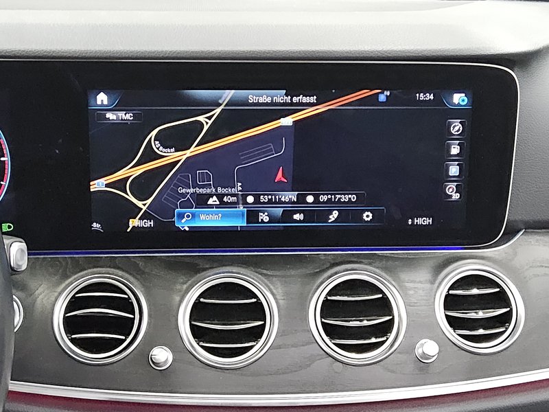 Mercedes-Benz E 220 d 4MATIC karavan automatik • ACC • AHK — 7