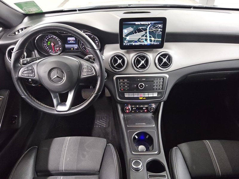Mercedes-Benz CLA 220 Shooting Brake 4MATIC automatik Urban • LED — 5