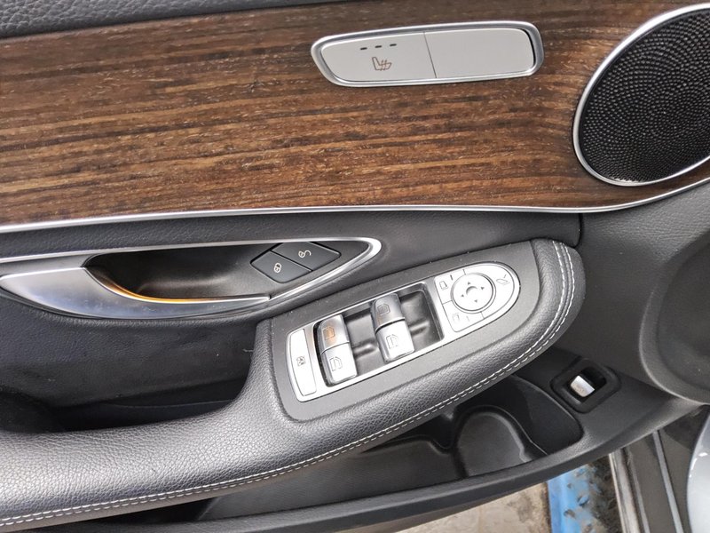 Mercedes-Benz C 300 automatik Avantgarde • panorama • 360° kamera — 9