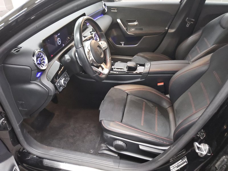Mercedes-Benz A 200 automatik AMG Line • LED • digitalni instrumenti — 9