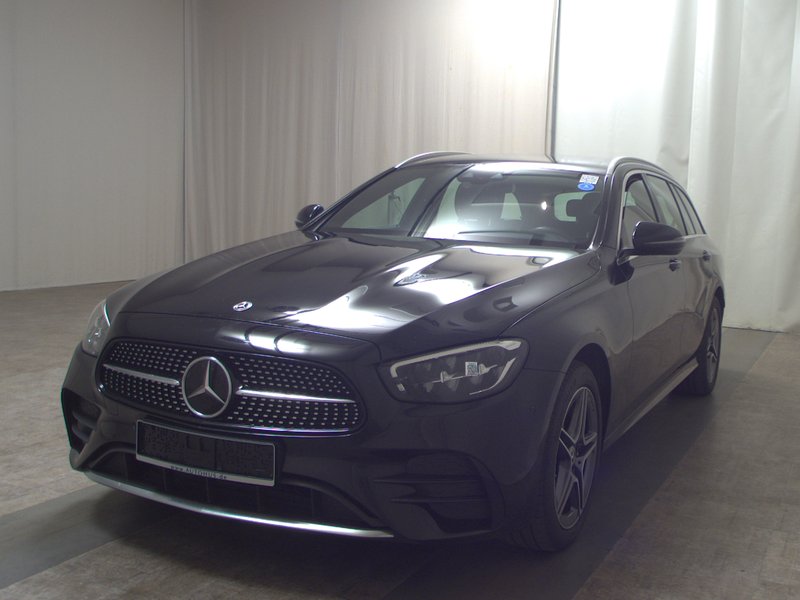 Mercedes-Benz E 300 de 4MATIC karavan automatik AMG Line • ACC • zračno ogibanje — 2