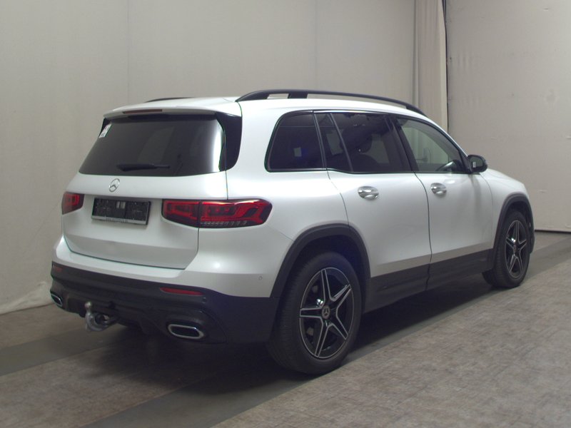 Mercedes-Benz GLB 200 d automatik AMG Line • ACC • digitalni instrumenti — 4