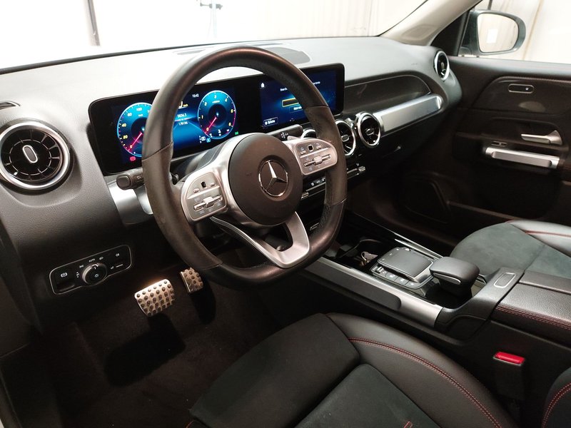 Mercedes-Benz GLB 200 d automatik AMG Line • ACC • digitalni instrumenti — 6