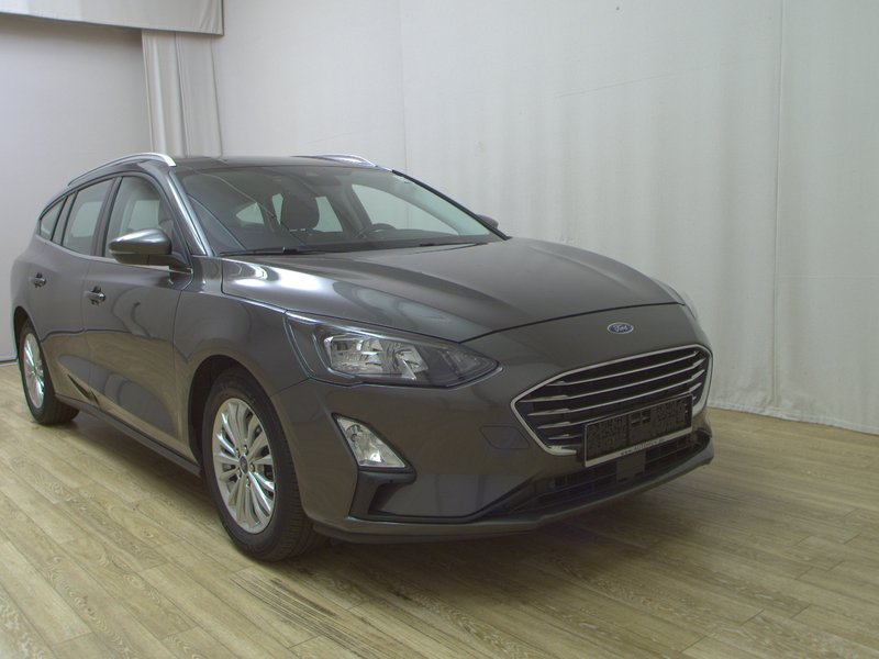 Ford Focus Turnier 1.5 EcoBlue automatik Titanium • bežično punjenje • Full LED — 3