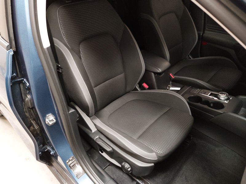 Ford Focus Turnier 1.5 EcoBlue automatik Cool&Connect • LED • navigacija — 10