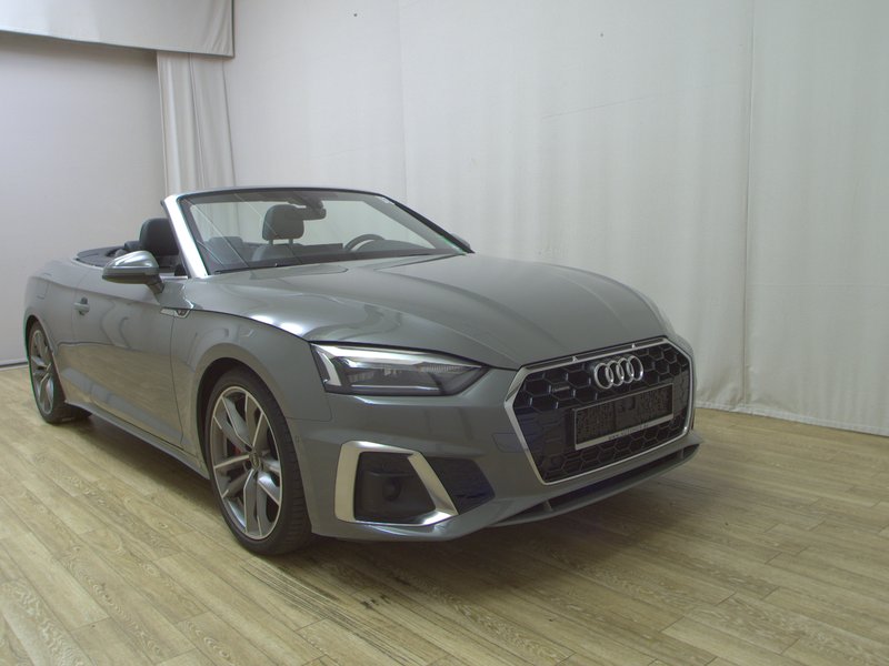Audi A5 45 TFSI quattro S line automatik • LED — 3