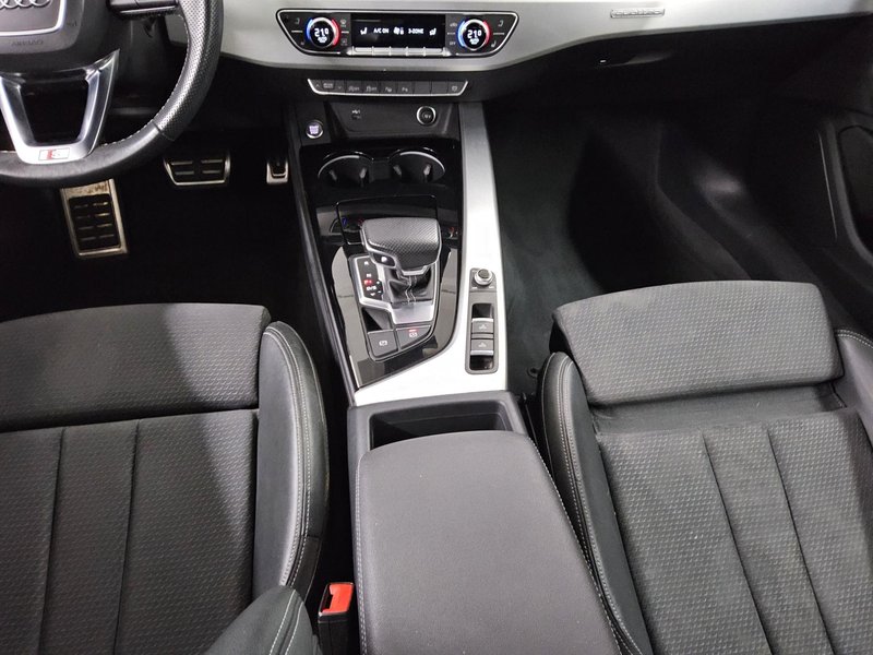 Audi A5 45 TFSI quattro S line automatik • LED — 7