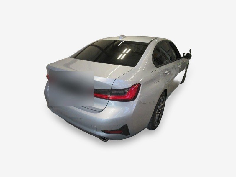 BMW 320d automatik • kuka za vuču • LED — 2
