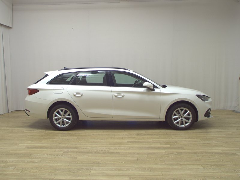 SEAT Leon ST 2.0 TDI automatik Style • Full LED • digitalni instrumenti