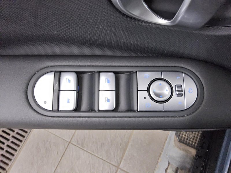 Hyundai IONIQ 5 • ACC • Full LED — 10