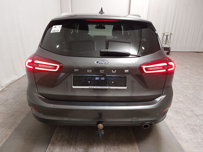 Ford Focus Turnier 1.5 automatik EB Titanium • LED • navigacija — 14