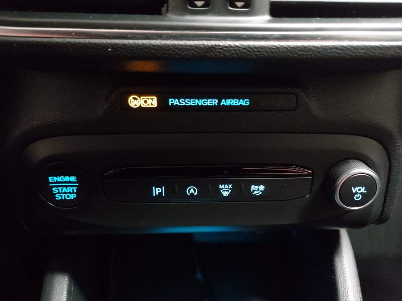 Ford Focus Turnier 1.5 automatik EB Titanium • LED • navigacija — 15