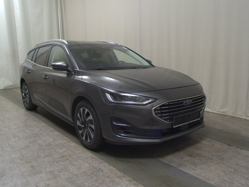 Ford Focus Turnier 1.5 automatik EB Titanium • LED • navigacija — 3