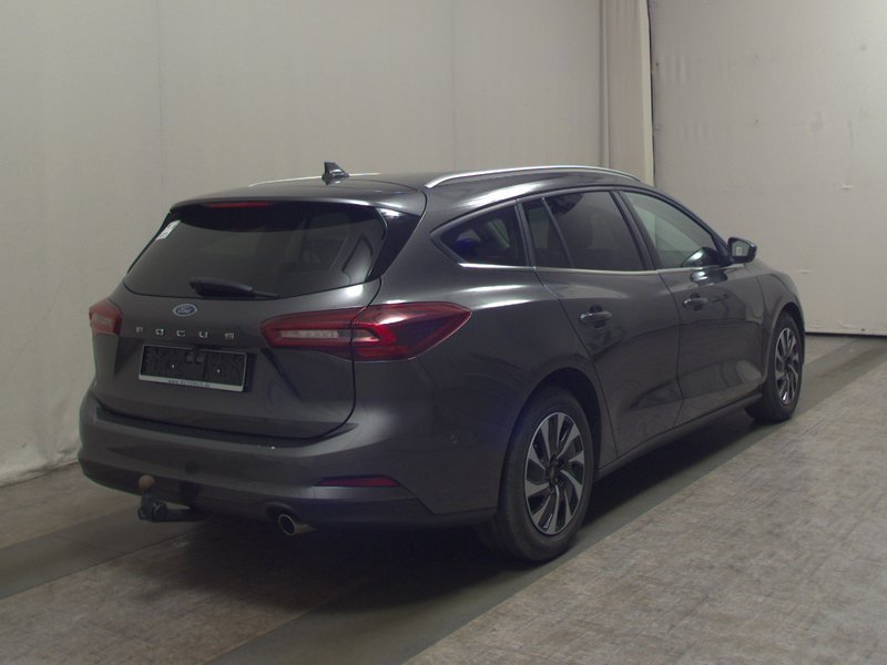 Ford Focus Turnier 1.5 automatik EB Titanium • LED • navigacija — 4