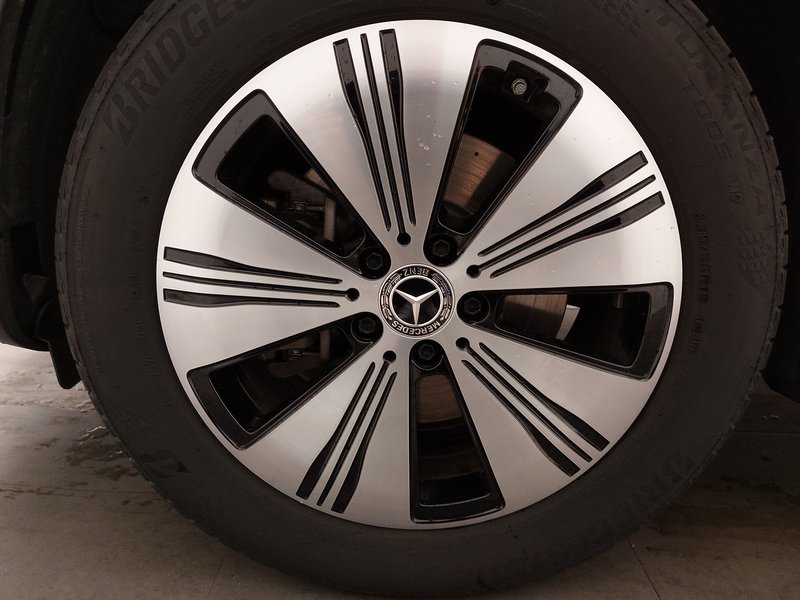 Mercedes-Benz EQA 250 Progressive • ACC • Full LED — 8