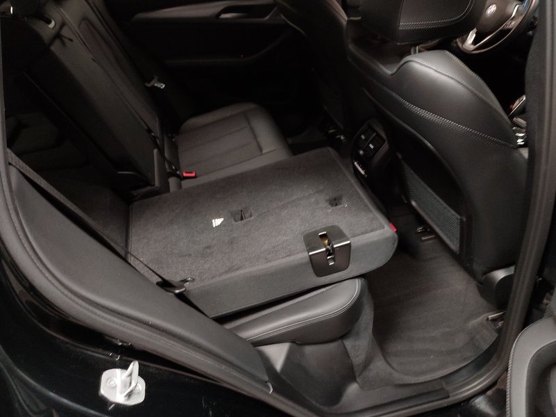 BMW X3 xDrive30e Advantage automatik • panorama • 360° kamera — 11
