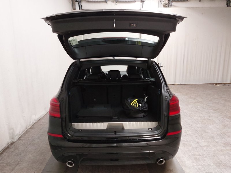 BMW X3 xDrive30e Advantage automatik • panorama • 360° kamera — 17