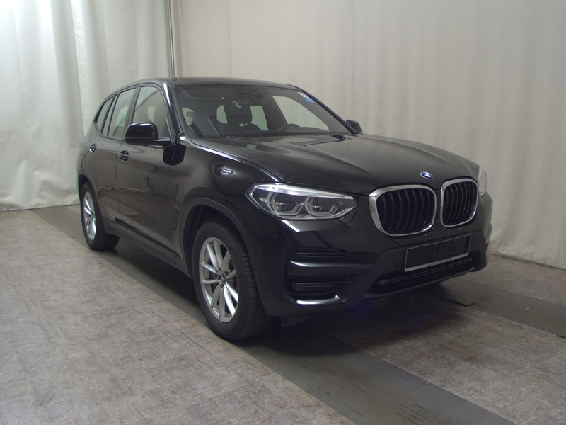 BMW X3 xDrive30e Advantage automatik • panorama • 360° kamera — 3