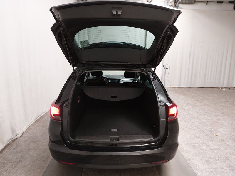 Opel Astra ST 1.4 TURBO Edition automatik • Full LED — 17