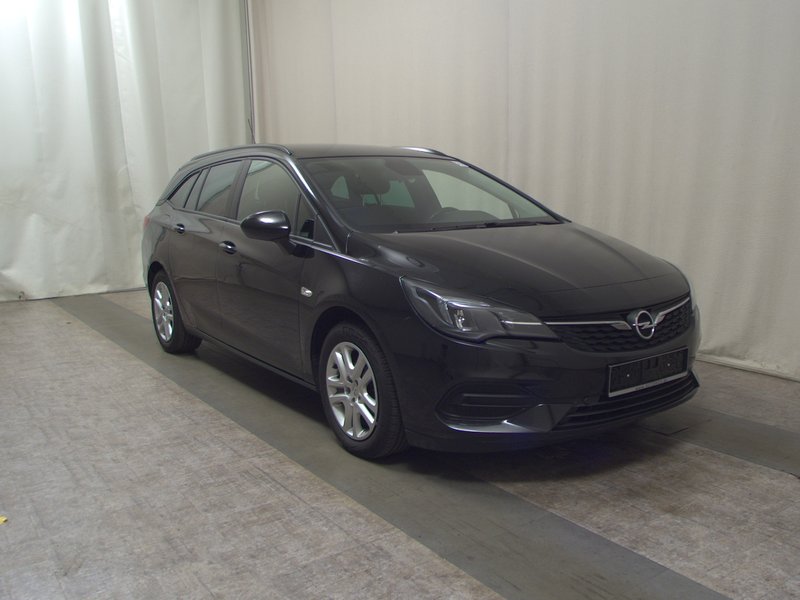 Opel Astra ST 1.4 TURBO Edition automatik • Full LED — 3