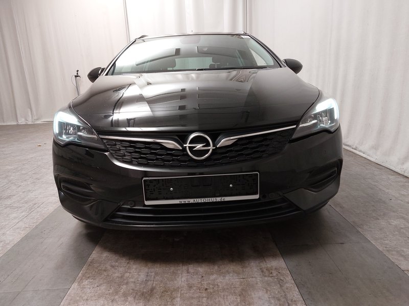Opel Astra ST 1.4 TURBO Edition automatik • Full LED — 9