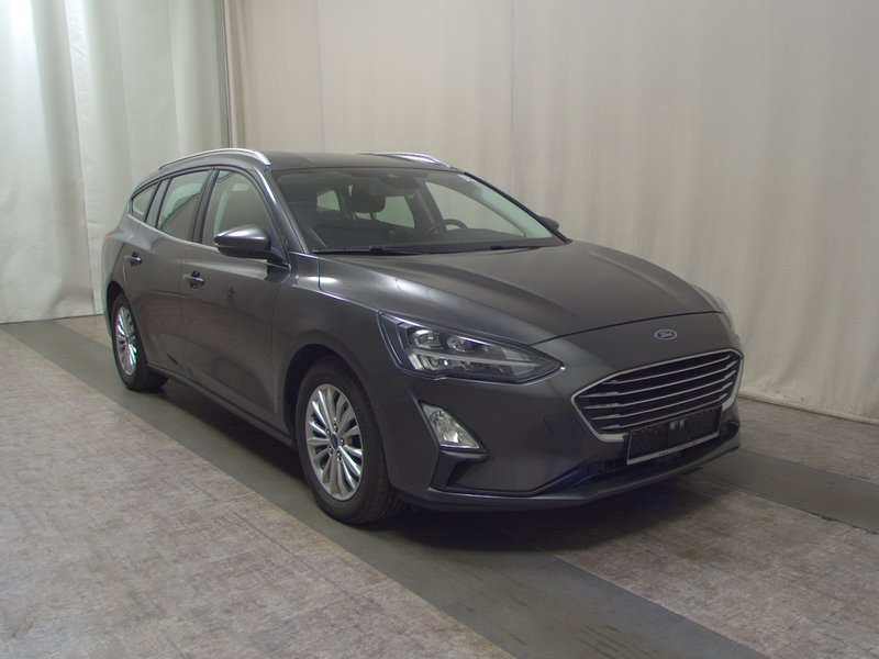 Ford Focus Turnier 1.5 EcoBlue automatik Titanium • bežično punjenje • Full LED — 3