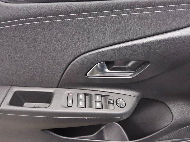 Opel Corsa 1.2 Turbo Elegance • Full LED • digitalni instrumenti — 10
