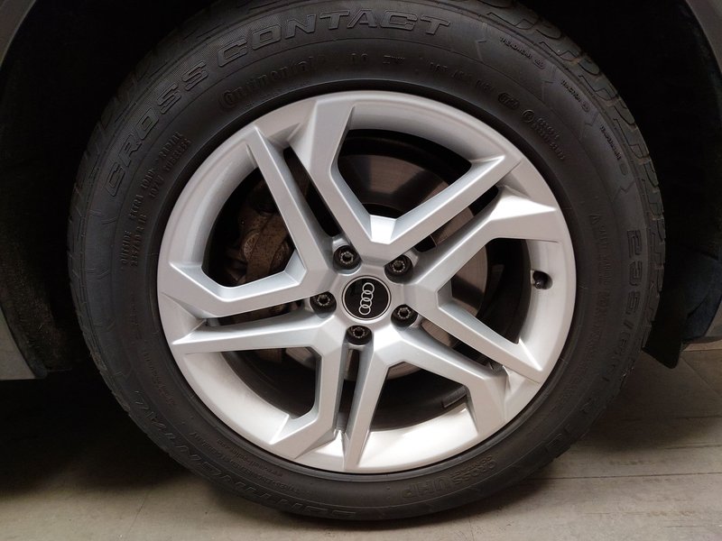 Audi Q5 35 TDI automatik S line • Full LED • Webasto — 8