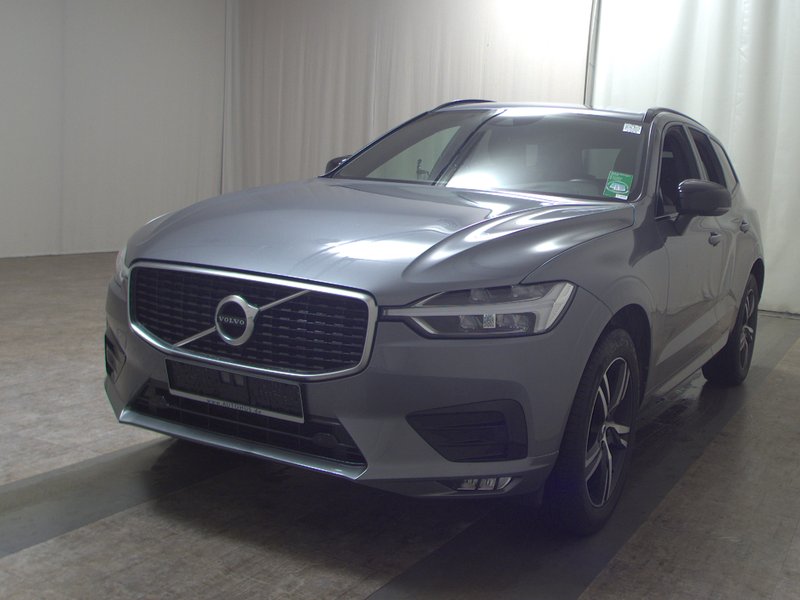 Volvo XC60 B4 D AWD automatik R-Design • AHK • električna peta vrata — 2
