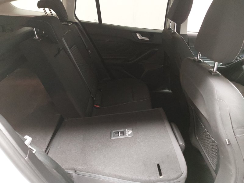 Ford Focus Turnier 2.0 EcoBlue automatik Titanium X • ACC — 11