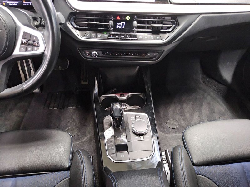 BMW 118d automatik M Sport • ACC • LED — 6