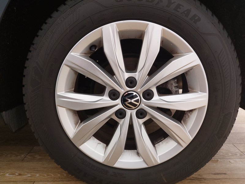 Volkswagen Polo 1.0 Style • navigacija • tempomat — 8