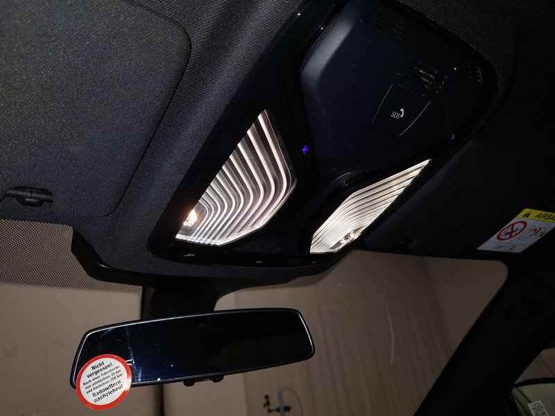 BMW 530e Touring M Sport automatik • ACC • električna peta vrata — 13