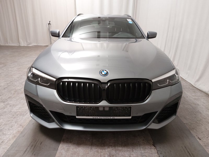BMW 530e Touring M Sport automatik • ACC • električna peta vrata — 9