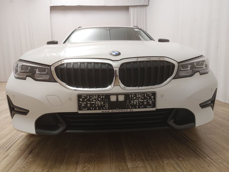 BMW 320d Touring automatik Sport Line • ACC • LED — 10