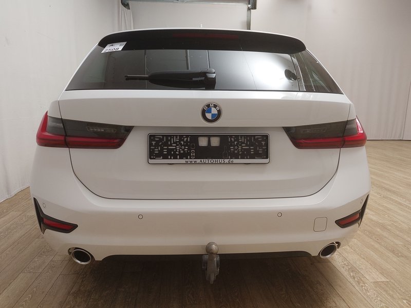 BMW 320d Touring automatik Sport Line • ACC • LED — 16