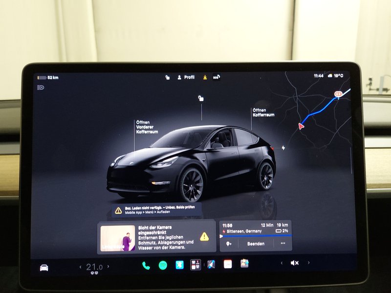 Tesla Model Y Long Range Dual Motor • ACC • Full LED — 20