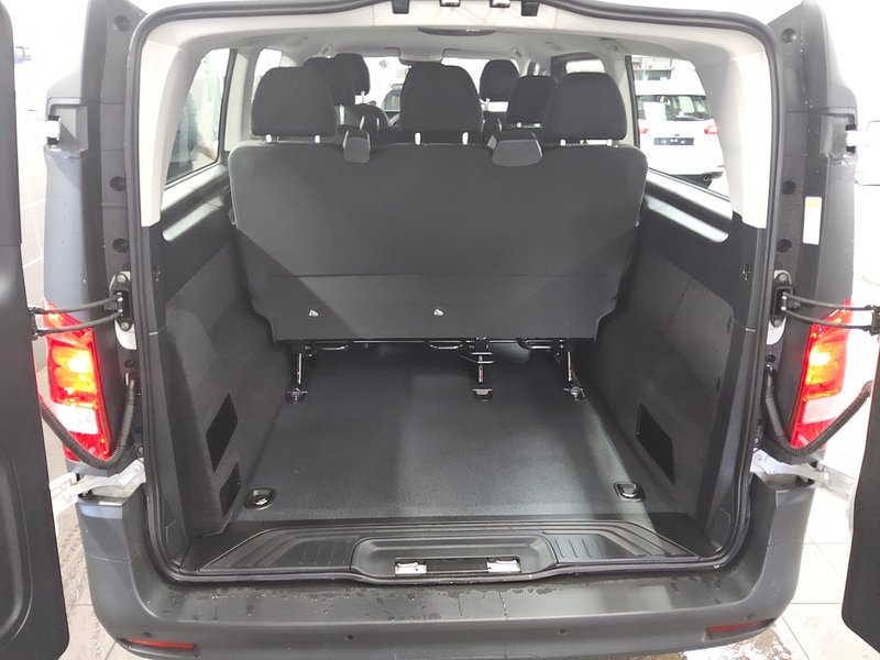 Mercedes-Benz Vito CDI Tourer (ekstra duga izvedba) automatik Pro — 10