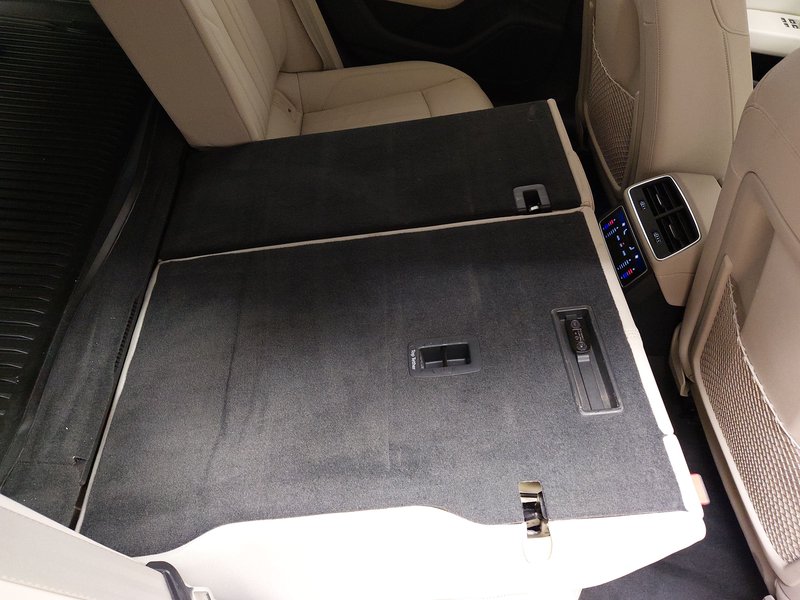 Audi A6 Avant 45 TDI quattro automatik • Full LED • digitalni instrumenti — 11
