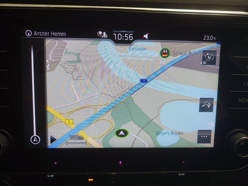 Škoda Superb Kombi 2.0 TDI automatik Ambition • el. peta vrata • Full LED — 19