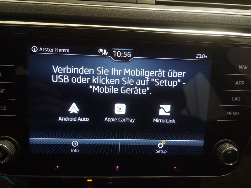 Škoda Superb Kombi 2.0 TDI automatik Ambition • el. peta vrata • Full LED — 20